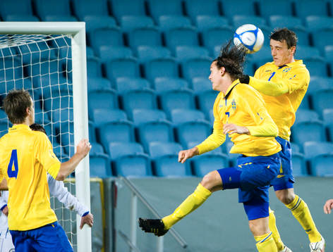 5-0, Erton Fejzullahu nickar in sitt fjärde mål i "kamp"