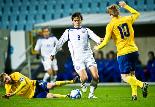 Marat Shakhmetov, Kazakstan. Glidtackling, tackling