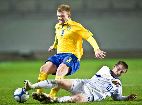 Michael Almebäck, Sverige och Vitaliy Goloveshkin,