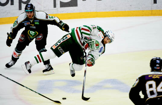 Bläddra bland fler bilder av Ishockey, Elitserien, Rögle - Färjestad