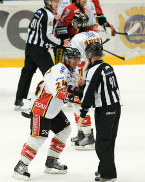 Bläddra bland fler bilder av Ishockey, Elitserien, Modo - Luleå