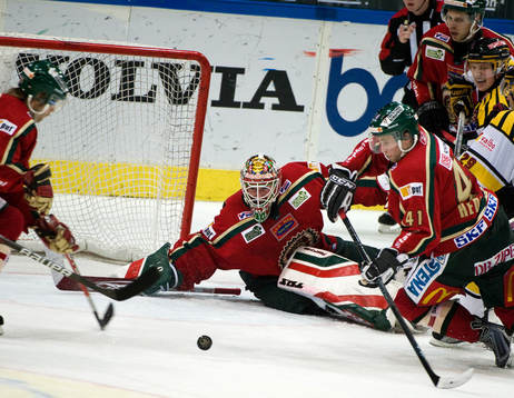 Johan Holmqvist, målvakt, Frölunda