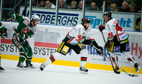 Jakob Johansson, Rögel och Peter Forsberg, Modo