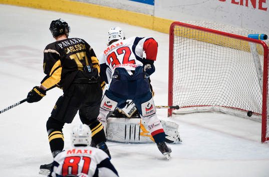 0-1 bakom Christopher Heino-Lindberg, målvakt AIK