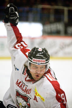Kim Staal, jubel