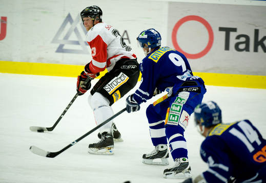 Fredrik Orrsten, Örebro mot Niklas Johansson, Sundsvall