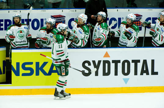 Mattias Sjögren, jubel, avbytarbås