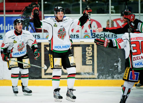 Stefan Espeland, Modo, jubel