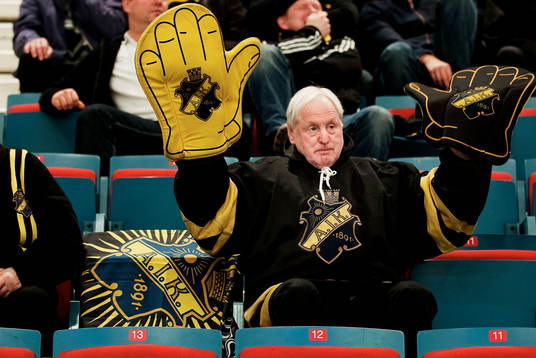 AIK-supportern Erik Olsson var med när hans avlidne