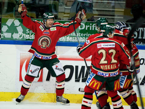 Tomi Kallio, Frölunda, gör 2-1. Jubel