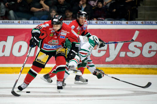 Markus Näslund, Modo