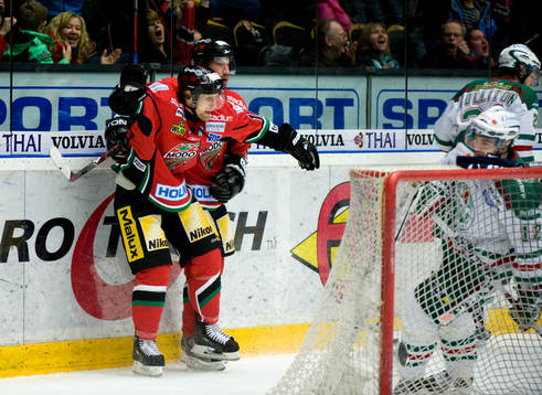 Markus Näslund och Peter Forsberg, Modo jubel