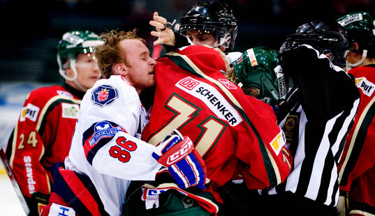 Linus Klasen, Södertälje, Tomi Kallio, Frölunda, bråk,