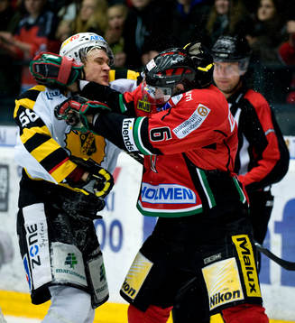 Jyri Marttinen, Skellefteå i slagsmål med Magnus