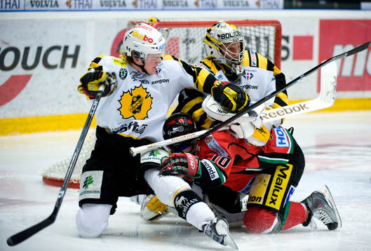 Tim Erixon, Skellefteå trycker till Per-Åge Skröder, Modo