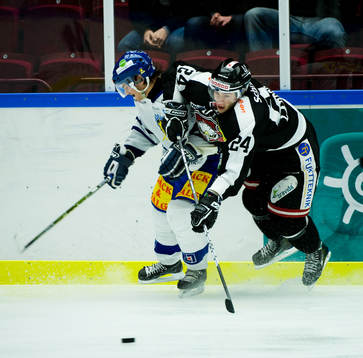 Thomas Larsson, Malmö, hänger på Sundsvall