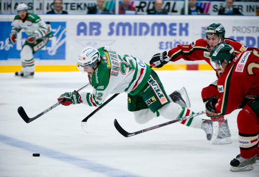 Oscar Hedman, Frölunda fäller Tommy Enström, Rögle
