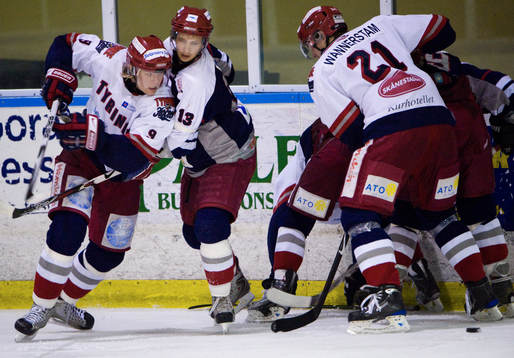 Klungspel, Tyringe tar hand om pucken