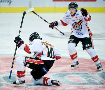 Johan Fransson, Luleå, gör 1-0. Jubel Fredrik Styrman