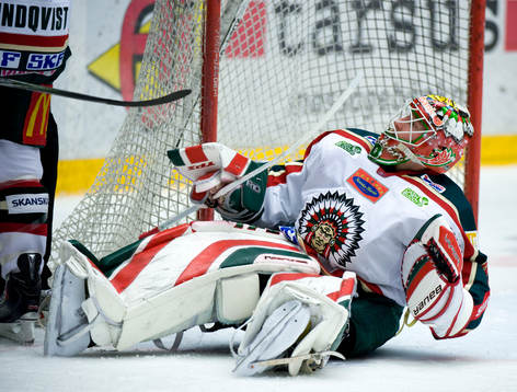 Johan Holmqvist, Målvakt Frölunda