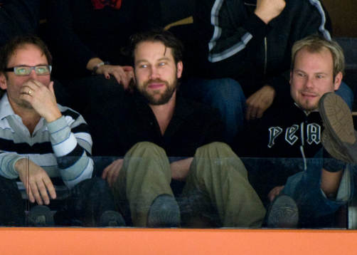 Peter Forsberg, Modo sitter på läktaren