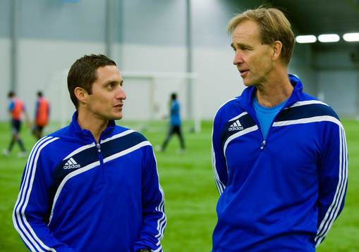 Carlos Banda, tränare och Lennart Wass,