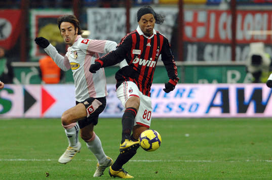 Ronaldinho, Milan