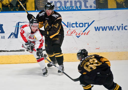 Lucas Sandström, Malmö mellan Jonas Liwing och Victor