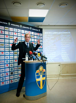 Erik Hamrén, förbundskapten