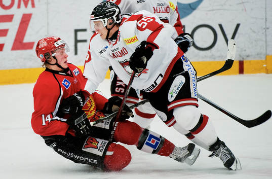 Teemu Kesä, Malmö, stoppar Robert Kimby, Almtuna