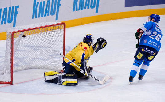 Stefan Liv, Målvakt Sverige och Jarkko Immonen, Finland