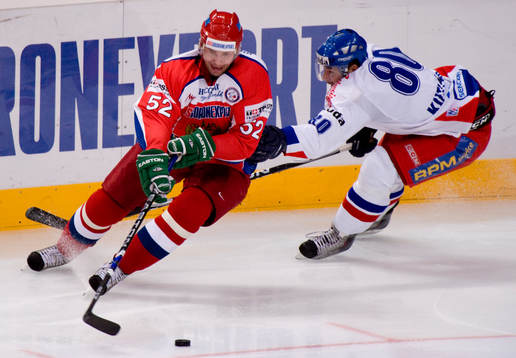 Viktor Kozlov, Ryssland och Zdenek Kutlak, Tjeckien