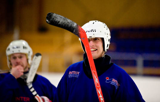 Ishockey, korphockey, spontanidrott