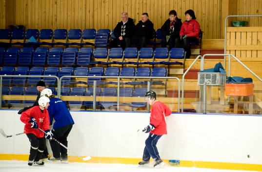 Ishockey, korphockey, spontanidrott