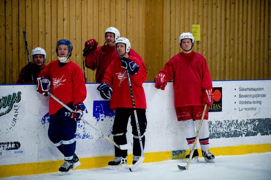 Ishockey, korphockey, spontanidrott