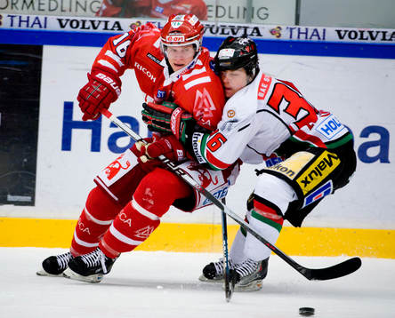 Anton Axelsson, Timrå och Mats Zuccarello Aasen, Modo