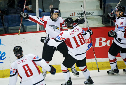 Konstantin Komarek, Österrike, jubel