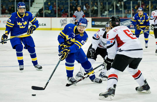 Jacob Josefson, Sverige, dribblar