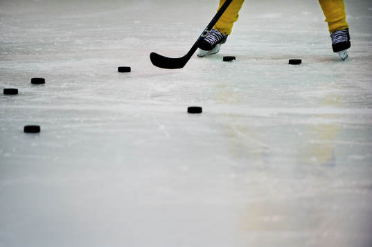 Skridskor, puck, puckar