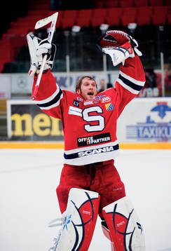 Bläddra bland fler bilder av Ishockey, Elitserien, Södertälje - Frölunda