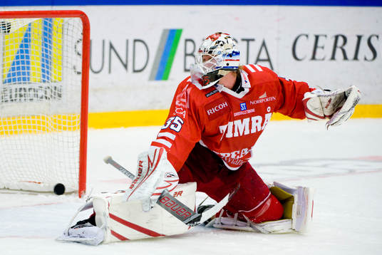 Anders Lindbäck, Målvakt Timrå räddar straff