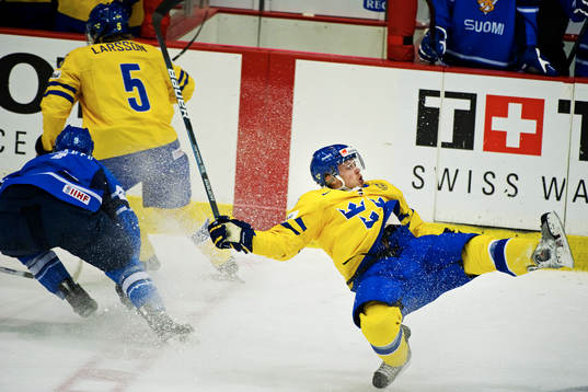 Mattias Tedenby, Sverige, på en flygtur