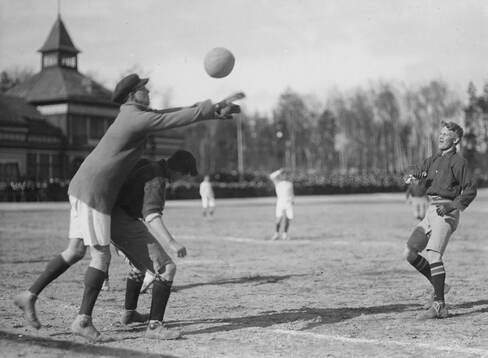 Fotboll, Göteborgs fotbollförening mot Vikingarnas