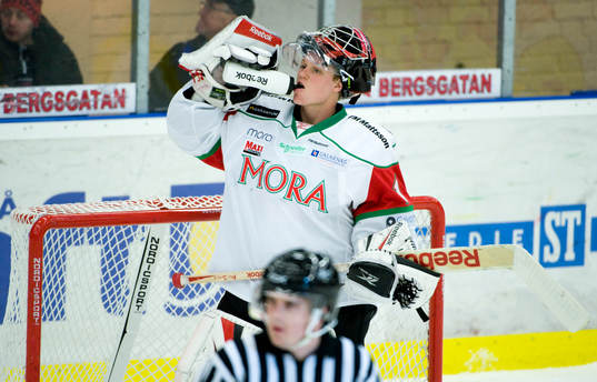Lars Johansson, Målvakt