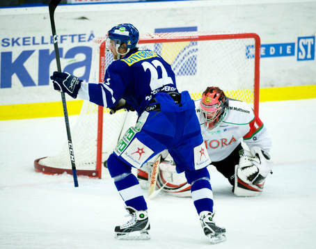 Niklas Bröms, Sundsvall gör 3-1 på Lars Johansson,