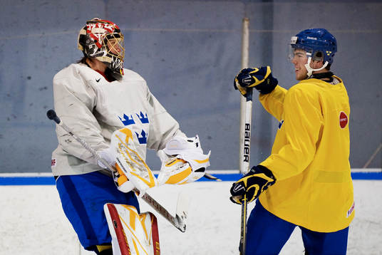 Jacob Markström, målvakt, och Magnus Pääjärvi Svensson