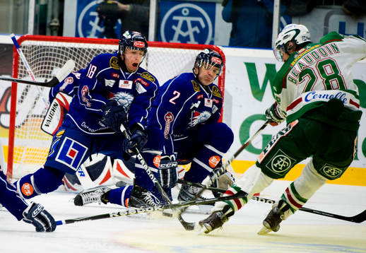 Pontus Petterström och Andreas Pihl, Linköping, täcker