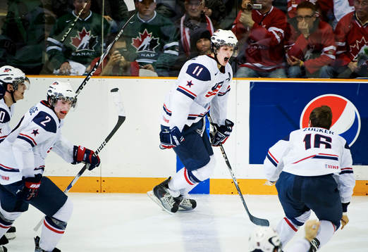 John Carlson, USA, skriker av glädje