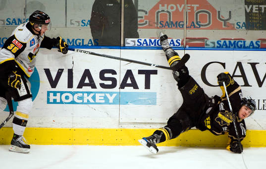 Tobias Fosberg, Västerås och Johan Ryno, AIK