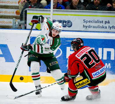 Mario Kempe, Rögle och Oscar Steen, Modo